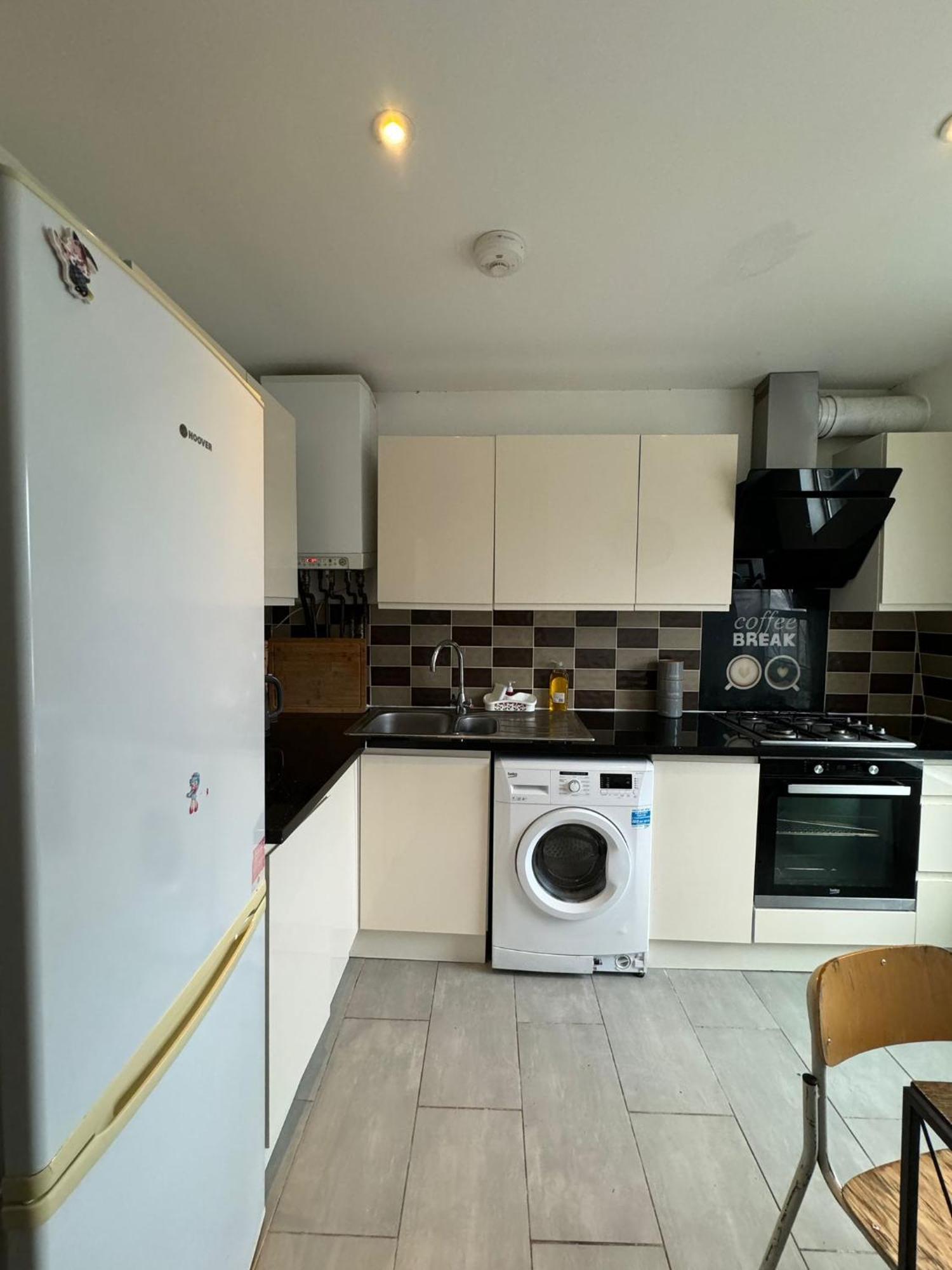 2 Bedroom Flat In Euston 2 Mins Away From Station, No Lift London Kültér fotó